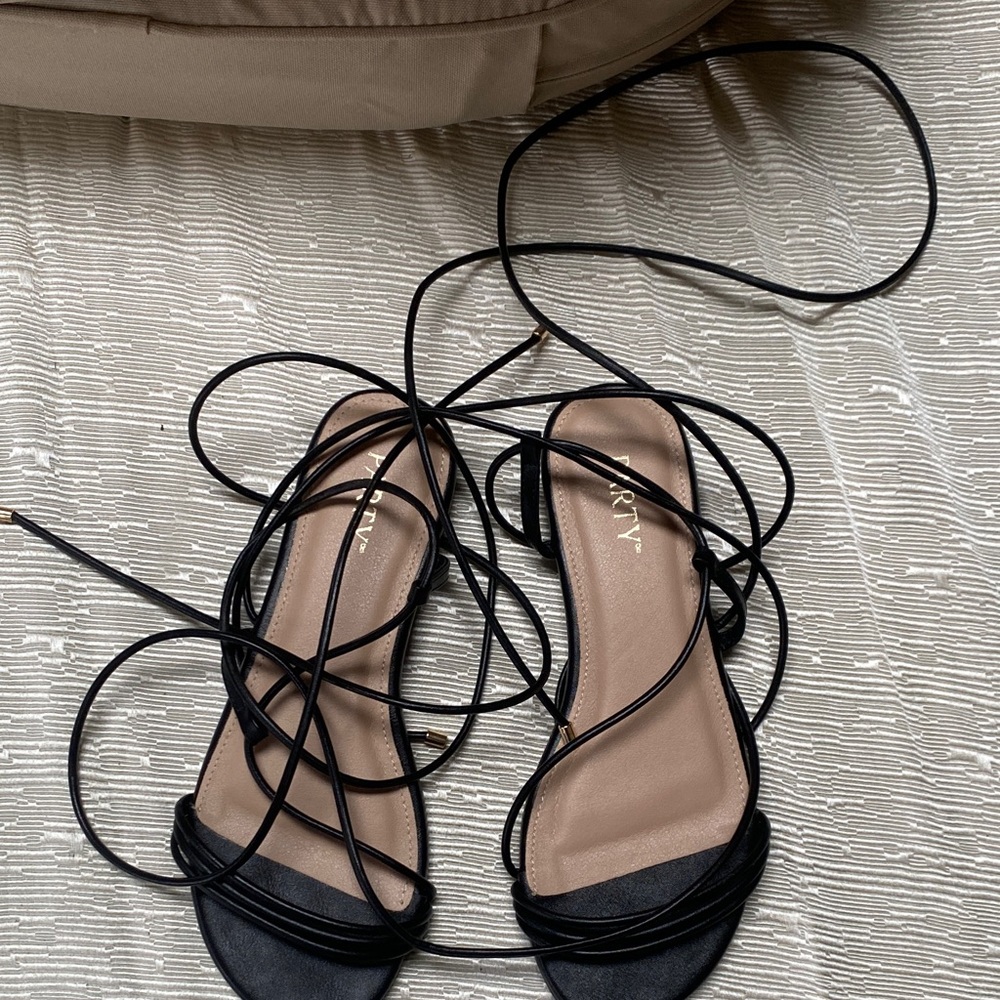 Women’s Party Elegant Black Strappy Sandals